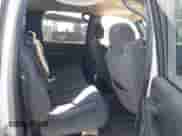 2005 Chevrolet Silverado 1500 LS с VIN 2GCEC13T851318372, выставлен на аукционе IAAI как лот 42863059 с пробегом 223 540 миль миль и . История ставок и продаж доступна на DreamBid. Изображение 8.