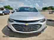 2022 Chevrolet Malibu LT z VIN 1G1ZD5ST5NF160470, wystawiony jako Copart lot #64635085 z przebiegiem 87 332 mil mil oraz Szkoda całkowita • Salvage title. Historia ofert i sprzedaży dostępna na DreamBid. Obrazek 5.