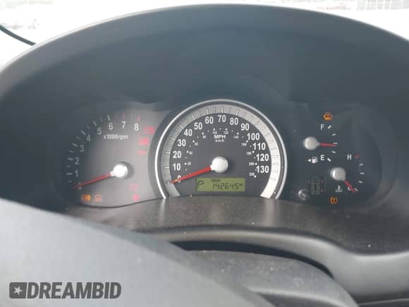 2007 Hyundai Entourage GLS с VIN KNDMC233X76041480, выставлен на аукционе IAAI как лот 43276624 с пробегом 142 645 миль миль и . История ставок и продаж доступна на DreamBid. Изображение 7.