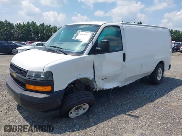 2022 Chevrolet City Express Cargo with VIN 1GCWGAF13N1243010, listed as a IAAI auction lot 42579261 with 57,021 mi miles and . Bid and sale history available at DreamBid. Image 2.