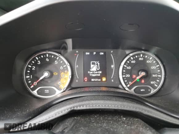 2018 Jeep Renegade Latitude with VIN ZACCJABB2JPH97457, listed as a Copart auction lot 84994015 with 60,121 mi miles and Salvage title. Bid and sale history available at DreamBid. Image 9.