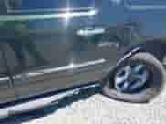 2013 Chevrolet Avalanche LTZ z VIN 3GNTKGE73DG293245, wystawiony jako IAAI lot #42721486 z przebiegiem 194 989 mil mil oraz . Historia ofert i sprzedaży dostępna na DreamBid. Obrazek 17.