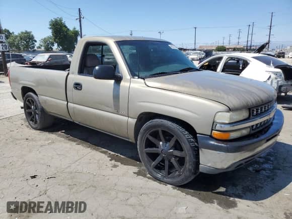 1999 Chevrolet Silverado 1500 z VIN 1GCEC14V1XE155999, wystawiony jako Copart lot #68327035 z przebiegiem Nie podano mil oraz Szkoda całkowita • Salvage title. Historia ofert i sprzedaży dostępna na DreamBid. Obrazek 4.