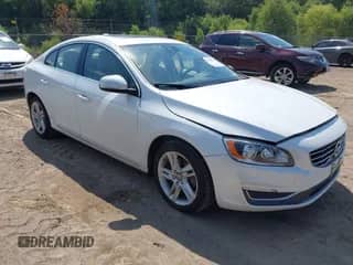 2014 Volvo S60 T5 с VIN YV1612FS8E2298170, выставлен на аукционе IAAI как лот 42964226 с пробегом 118 172 миль миль и . История ставок и продаж доступна на DreamBid. Изображение 1.