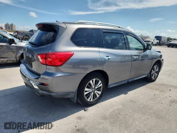2017 Nissan Pathfinder SV with VIN 5N1DR2MNXHC668970, listed as a Copart auction lot 71276365 with 118,830 mi miles and Salvage title. Bid and sale history available at DreamBid. Image 3.