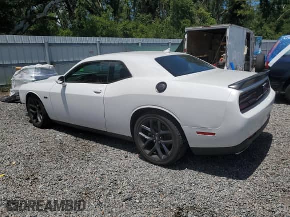 2023 Dodge Challenger R/T с VIN 2C3CDZBT4PH527692, выставлен на аукционе Copart как лот 68335785 с пробегом 26 002 миль миль и Списание • Salvage title. История ставок и продаж доступна на DreamBid. Изображение 2.