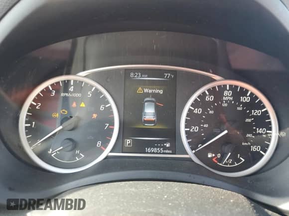 2017 Nissan Sentra SR с VIN 3N1AB7AP5HY271546, выставлен на аукционе Copart как лот 85524125 с пробегом 169 855 миль миль и Списание • Salvage title. История ставок и продаж доступна на DreamBid. Изображение 9.