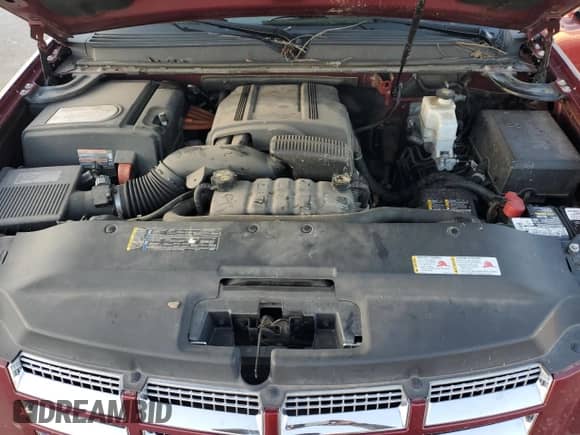 2011 Cadillac Escalade with VIN 1GYS3EEJ9BR161275, listed as a Copart auction lot 43583875 with 52,478 mi miles and Salvage title. Bid and sale history available at DreamBid. Image 12.