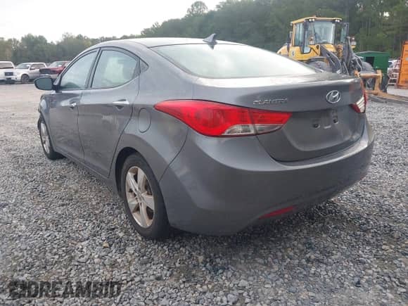 2012 Hyundai Elantra Limited with VIN 5NPDH4AE7CH105363, listed as a IAAI auction lot 43391645 with 183,418 mi miles and . Bid and sale history available at DreamBid. Image 3.