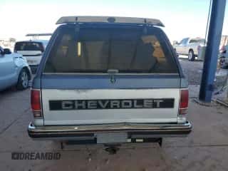 1987 Chevrolet Blazer с VIN 1GNCT18R4H8218699, выставлен на аукционе Copart как лот 86028434 с пробегом 102 160 миль миль и Чистый • Clean title. История ставок и продаж доступна на DreamBid. Изображение 6.