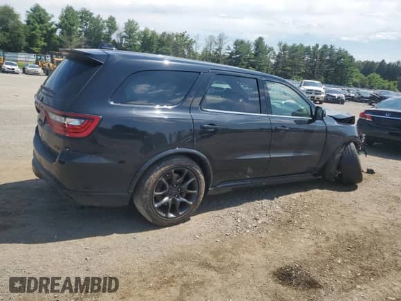 2022 Dodge Durango SRT 392 z VIN 1C4SDJGJ4NC156419, wystawiony jako Copart lot #64225575 z przebiegiem 105 231 mil mil oraz Szkoda całkowita • Salvage title. Historia ofert i sprzedaży dostępna na DreamBid. Obrazek 3.