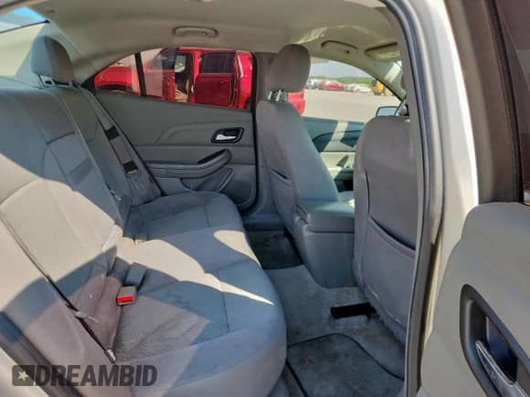 2013 Chevrolet Malibu LS с VIN 1G11B5SA4DF196019, выставлен на аукционе Copart как лот 72068885 с пробегом 138 811 миль миль и Списание • Salvage title. История ставок и продаж доступна на DreamBid. Изображение 10.