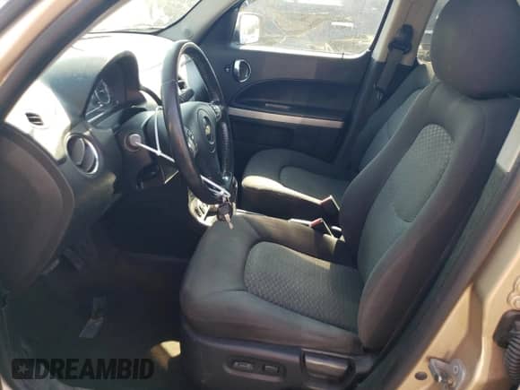 2008 Chevrolet HHR LT z VIN 3GNDA33P68S560867, wystawiony jako Copart lot #69600224 z przebiegiem 180 865 mil mil oraz Nie do naprawy • Non repairable. Historia ofert i sprzedaży dostępna na DreamBid. Obrazek 7.