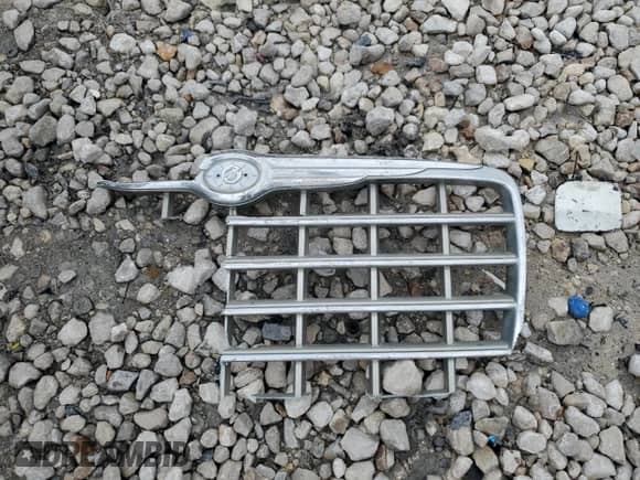 2006 Chrysler 300 Touring с VIN 2C3KA53G26H525744, выставлен на аукционе Copart как лот 69685045 с пробегом 243 950 миль миль и Списание • Salvage title. История ставок и продаж доступна на DreamBid. Изображение 12.