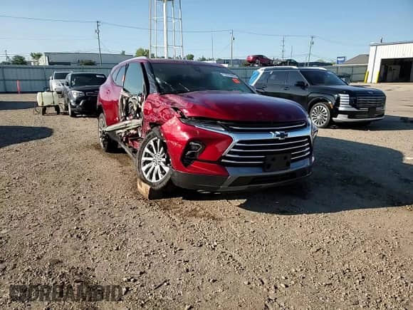 2025 Chevrolet Blazer Premier with VIN 3GNKBLRS1SS182741, listed as a Copart auction lot 71025365 with 6,771 mi miles and Salvage title. Bid and sale history available at DreamBid. Image 14.
