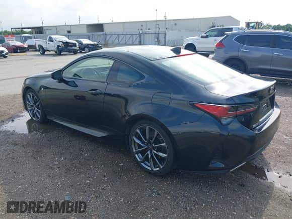 2019 Lexus RC 300 z VIN JTHHA5BC4K5009549, wystawiony jako IAAI lot #42100388 z przebiegiem 69 618 mil mil oraz . Historia ofert i sprzedaży dostępna na DreamBid. Obrazek 3.