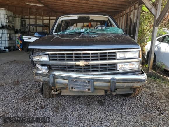 1993 Chevrolet Blazer z VIN 1GNEK18K8PJ350614, wystawiony jako Copart lot #84088954 z przebiegiem 247 946 mil mil oraz Szkoda całkowita • Salvage title. Historia ofert i sprzedaży dostępna na DreamBid. Obrazek 5.