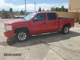2007 Chevrolet Silverado 1500 Work Truck с VIN 2GCEC13C871711940, выставлен на аукционе Copart как лот 71736254 с пробегом 257 904 миль миль и Списание • Salvage title. История ставок и продаж доступна на DreamBid. Изображение 1.