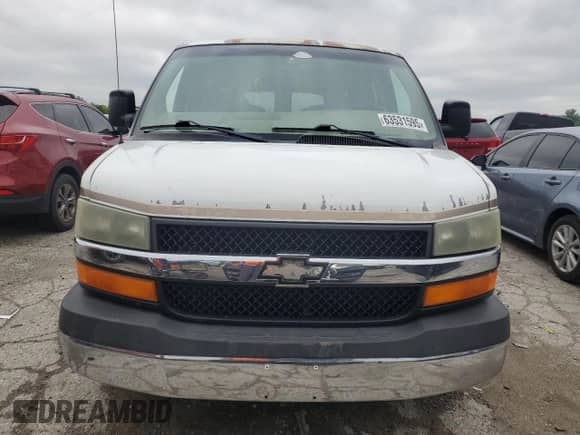 2003 Chevrolet Express Cargo YF7 Upfitter z VIN 1GBFG15T731232886, wystawiony jako Copart lot #63531595 z przebiegiem 172 523 mil mil oraz Szkoda całkowita • Salvage title. Historia ofert i sprzedaży dostępna na DreamBid. Obrazek 5.