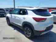 2025 Chevrolet TrailBlazer LT with VIN KL79MPSPXSB137174, listed as a IAAI auction lot 43005448 with 18,846 mi miles and . Bid and sale history available at DreamBid. Image 3.