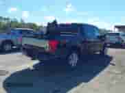 2020 Ford F-150 XL z VIN 1FTEW1E47LFB42952, wystawiony jako IAAI lot #43435823 z przebiegiem 71 445 mil mil oraz . Historia ofert i sprzedaży dostępna na DreamBid. Obrazek 4.