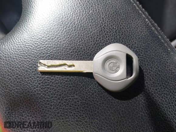 2005 BMW 3 Series 325Ci with VIN WBABD334X5PL07426, listed as a IAAI auction lot 43359844 with 230,494 mi miles and . Bid and sale history available at DreamBid. Image 11.