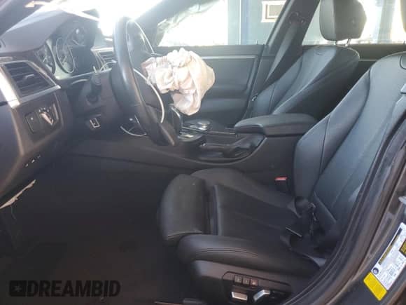 2019 BMW 4 Series 430i с VIN WBA4J1C59KBM13180, выставлен на аукционе Copart как лот 84071815 с пробегом 125 014 миль миль и Списание • Salvage title. История ставок и продаж доступна на DreamBid. Изображение 7.