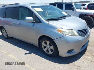 2013 Toyota Sienna LE AAS with VIN 5TDKK3DC5DS329370, listed as a IAAI auction lot 42820198 with 224,816 mi miles and . Bid and sale history available at DreamBid. Image 1.