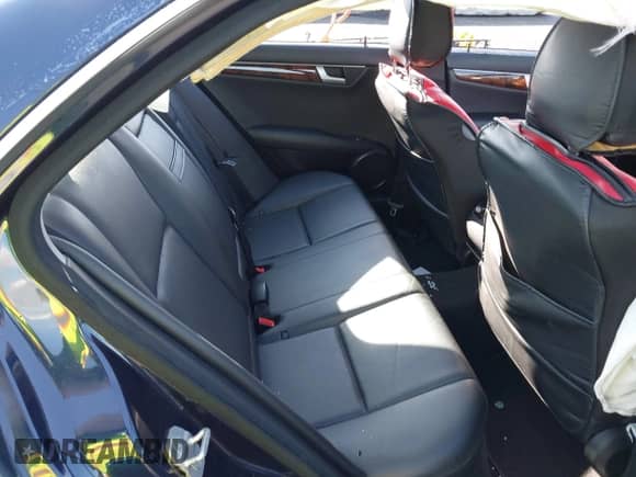 2013 Mercedes-Benz C 300 Sport с VIN WDDGF8ABXDR249974, выставлен на аукционе IAAI как лот 43504885 с пробегом 152 222 миль миль и . История ставок и продаж доступна на DreamBid. Изображение 8.