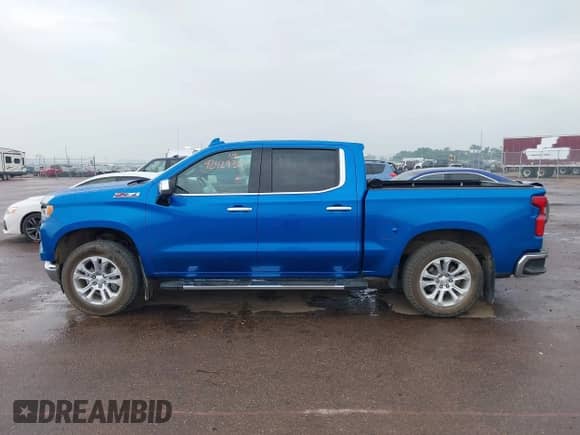 2023 Chevrolet Silverado 1500 LTZ with VIN 1GCUDGED7PZ175832, listed as a IAAI auction lot 42429301 with 13,891 mi miles and . Bid and sale history available at DreamBid. Image 15.