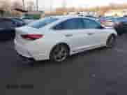 2018 Hyundai Sonata Limited с VIN 5NPE34AF3JH727810, выставлен на аукционе IAAI как лот 41145467 с пробегом 77 711 миль миль и . История ставок и продаж доступна на DreamBid. Изображение 4.