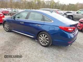 2016 Hyundai Sonata Sport with VIN 5NPE34AF8GH427673, listed as a IAAI auction lot 43568352 with 170,855 mi miles and . Bid and sale history available at DreamBid. Image 3.