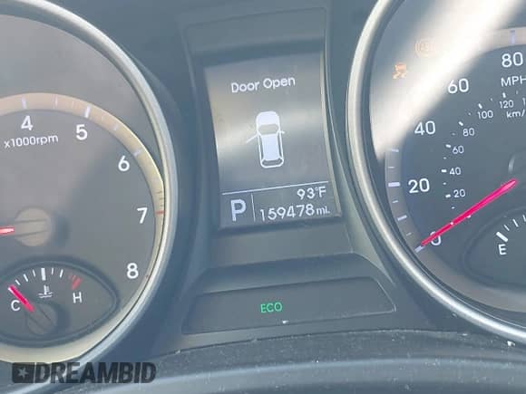 2015 Hyundai Santa Fe GLS with VIN KM8SM4HF1FU089488, listed as a IAAI auction lot 43194645 with 159,478 mi miles and . Bid and sale history available at DreamBid. Image 7.