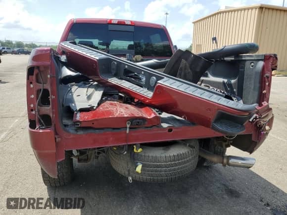2016 GMC Sierra 1500 Denali z VIN 3GTU2PEJ8GG293383, wystawiony jako Copart lot #60962455 z przebiegiem 235 190 mil mil oraz Szkoda całkowita • Salvage title. Historia ofert i sprzedaży dostępna na DreamBid. Obrazek 6.