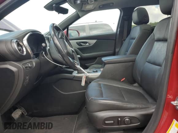 2019 Chevrolet Blazer с VIN 3GNKBHRS1KS688924, выставлен на аукционе Copart как лот 68453215 с пробегом 48 596 миль миль и Списание • Salvage title. История ставок и продаж доступна на DreamBid. Изображение 7.