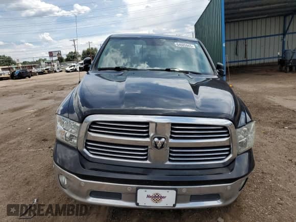 2016 Ram 1500 SLT z VIN 1C6RR7GG2GS132076, wystawiony jako Copart lot #64685945 z przebiegiem 113 394 mil mil oraz Szkoda całkowita • Salvage title. Historia ofert i sprzedaży dostępna na DreamBid. Obrazek 5.