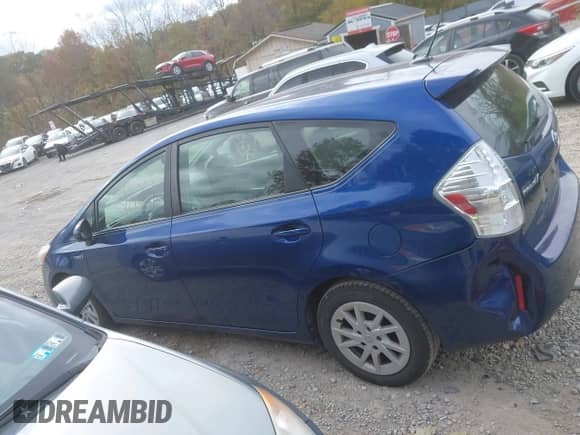 2014 Toyota Prius Three с VIN JTDZN3EU2E3316429, выставлен на аукционе IAAI как лот 43582824 с пробегом 183 983 миль миль и . История ставок и продаж доступна на DreamBid. Изображение 14.