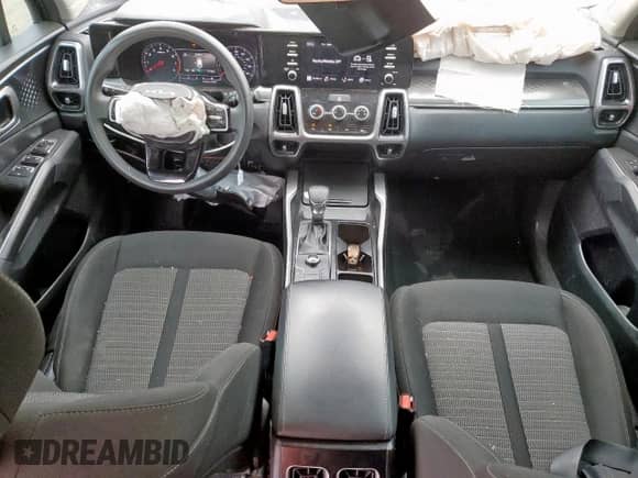 2022 Kia Sorento LX with VIN 5XYRG4LC4NG157273, listed as a Copart auction lot 71305145 with 51,706 mi miles and Salvage title. Bid and sale history available at DreamBid. Image 8.