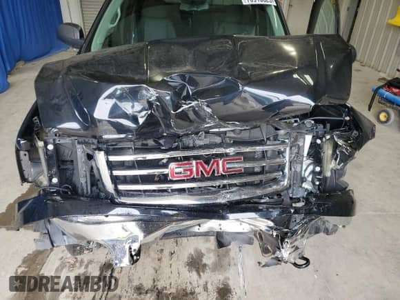 2013 GMC Sierra 1500 SLE z VIN 1GTR2VE78DZ257087, wystawiony jako Copart lot #70910825 z przebiegiem 62 007 mil mil oraz Szkoda całkowita • Salvage title. Historia ofert i sprzedaży dostępna na DreamBid. Obrazek 11.