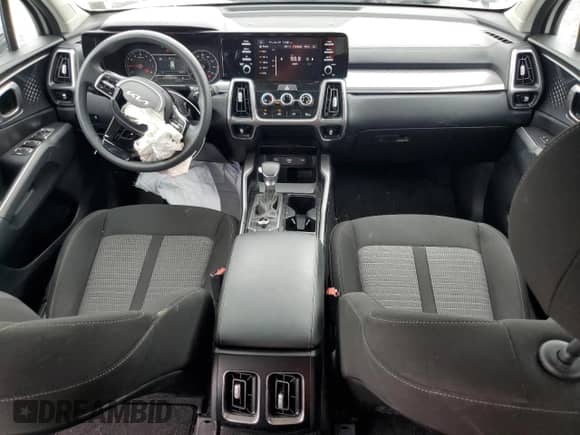 2023 Kia Sorento LX with VIN 5XYRGDLCXPG220136, listed as a Copart auction lot 62845115 with 26,831 mi miles and Salvage title. Bid and sale history available at DreamBid. Image 8.