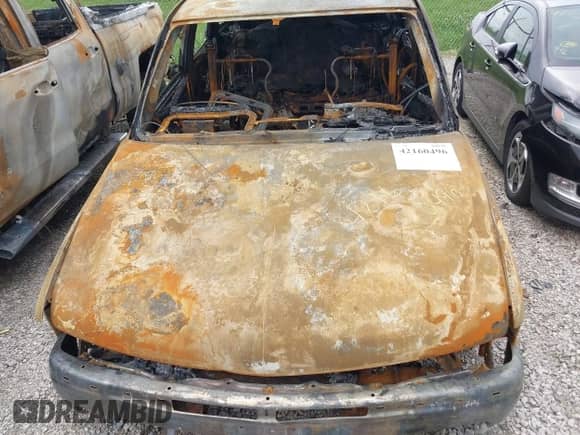 2001 Chevrolet Tahoe LT с VIN 1GNEK13T71R104596, выставлен на аукционе IAAI как лот 42160496 с пробегом Не указан миль и . История ставок и продаж доступна на DreamBid. Изображение 6.