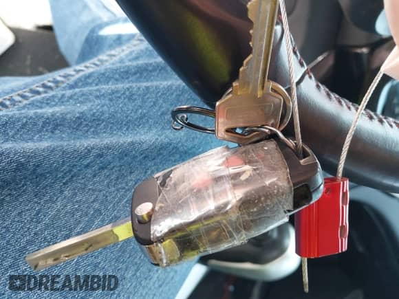 2016 Chevrolet Sonic RS z VIN 1G1JG6SB6G4168724, wystawiony jako IAAI lot #41363232 z przebiegiem 99 818 mil mil oraz . Historia ofert i sprzedaży dostępna na DreamBid. Obrazek 11.