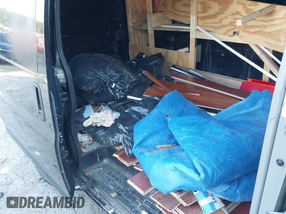 2017 Chevrolet Express Cargo с VIN 1GCWGAFFXH1140568, выставлен на аукционе IAAI как лот 43108676 с пробегом 196 900 миль миль и . История ставок и продаж доступна на DreamBid. Изображение 8.