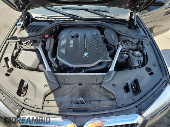 2018 BMW 5 Series 540i with VIN WBAJE5C55JWA95888, listed as a Copart auction lot 70040025 with 68,306 mi miles and Salvage title. Bid and sale history available at DreamBid. Image 11.