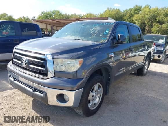 2012 Toyota Tundra с VIN 5TFDY5F1XCX248615, выставлен на аукционе IAAI как лот 43421269 с пробегом 309 736 миль миль и . История ставок и продаж доступна на DreamBid. Изображение 2.