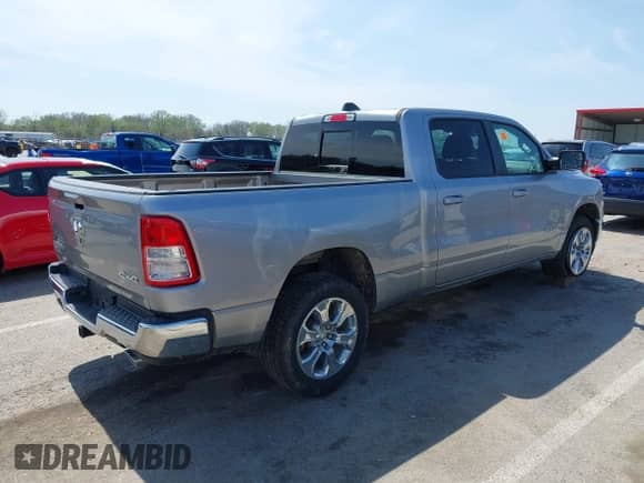 2021 Ram 1500 Big Horn with VIN 1C6SRFMT9MN613806, listed as a IAAI auction lot 41906404 with 41,831 mi miles and . Bid and sale history available at DreamBid. Image 4.
