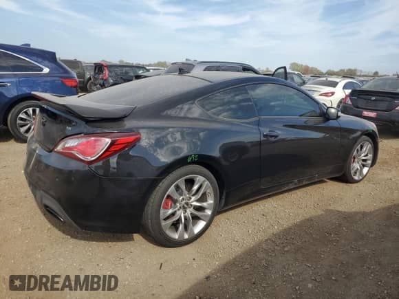 2014 Hyundai Genesis Coupe Ultimate с VIN KMHHU6KJXEU113420, выставлен на аукционе Copart как лот 81993125 с пробегом 163 451 миль миль и Списание • Salvage title. История ставок и продаж доступна на DreamBid. Изображение 3.