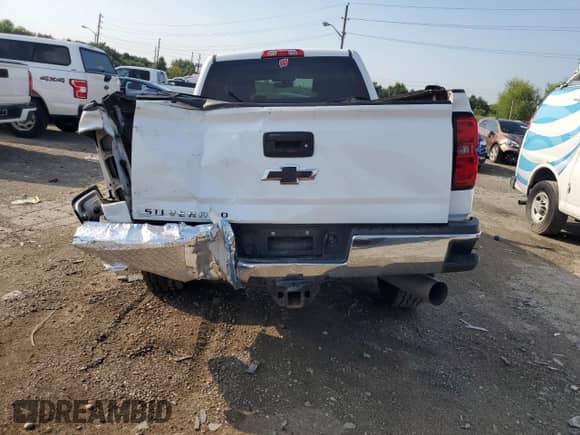 2018 Chevrolet Silverado 3500HD Work Truck с VIN 1GC4KYCY6JF138846, выставлен на аукционе Copart как лот 69472634 с пробегом 195 952 миль миль и Списание • Salvage title. История ставок и продаж доступна на DreamBid. Изображение 6.