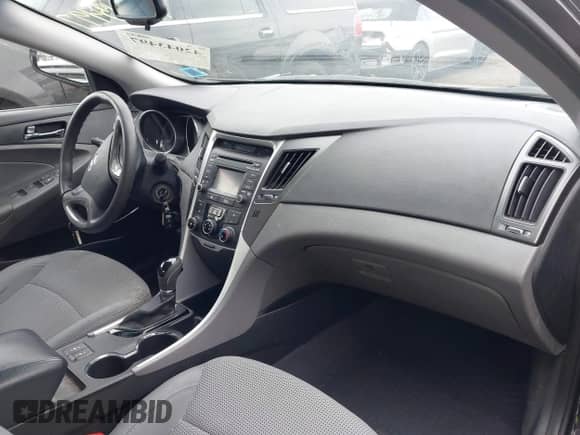 2014 Hyundai Sonata GLS z VIN 5NPEB4AC9EH836724, wystawiony jako IAAI lot #42043497 z przebiegiem 68 962 mil mil oraz . Historia ofert i sprzedaży dostępna na DreamBid. Obrazek 5.