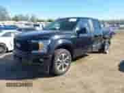2020 Ford F-150 XL z VIN 1FTEW1CP4LKE06147, wystawiony jako IAAI lot #43466196 z przebiegiem 32 881 mil mil oraz . Historia ofert i sprzedaży dostępna na DreamBid. Obrazek 2.